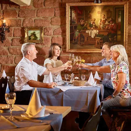 & Restaurant Burgschaenke Szálloda