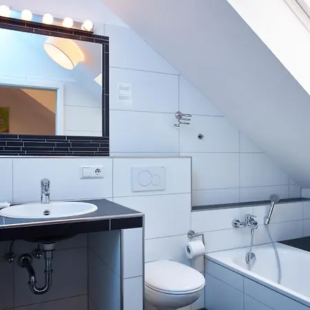 Hotel Burgschanke 2*
