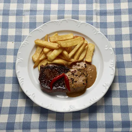 & Restaurant Burgschaenke Hotel