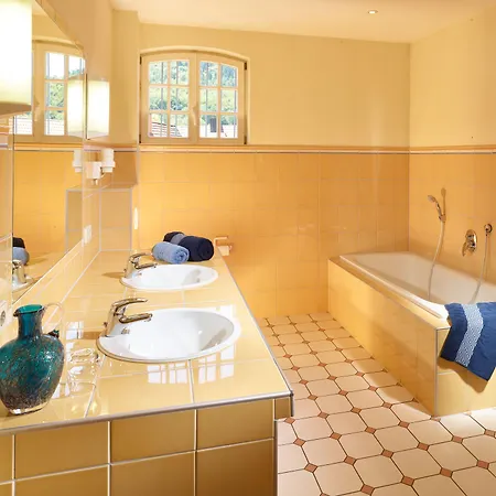 & Restaurant Burgschaenke Otel