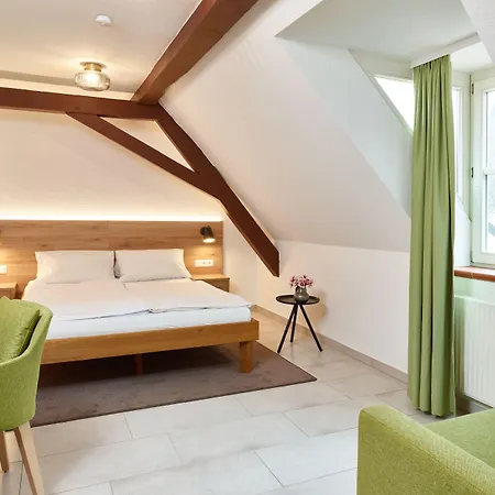 Hotel & Restaurant Burgschaenke 2*