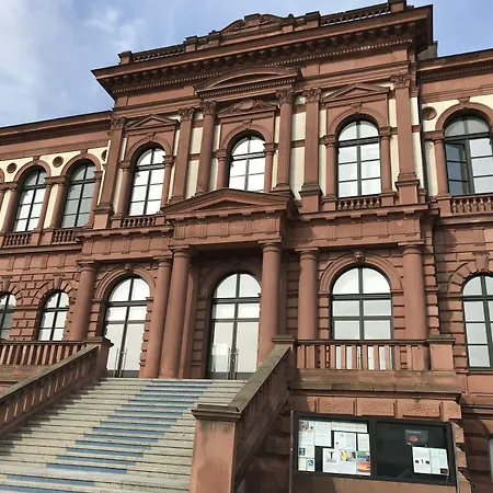 & Restaurant Burgschaenke Hotel