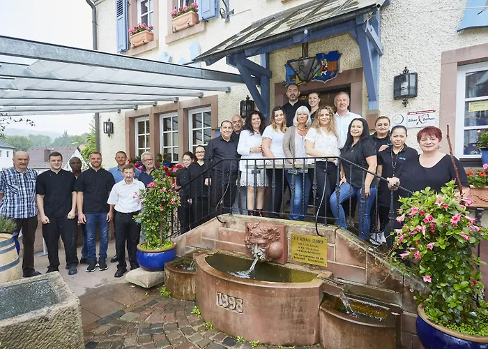 & Restaurant Burgschaenke 2*