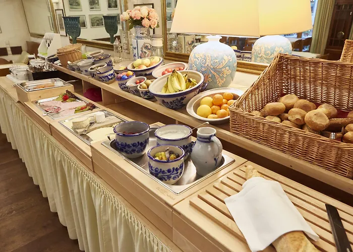 & Restaurant Burgschaenke 2*